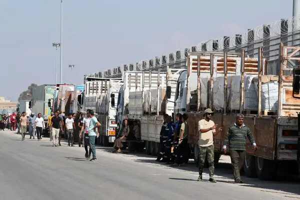 20israel-hamas-gaza-aid-qpkw-articleLarge